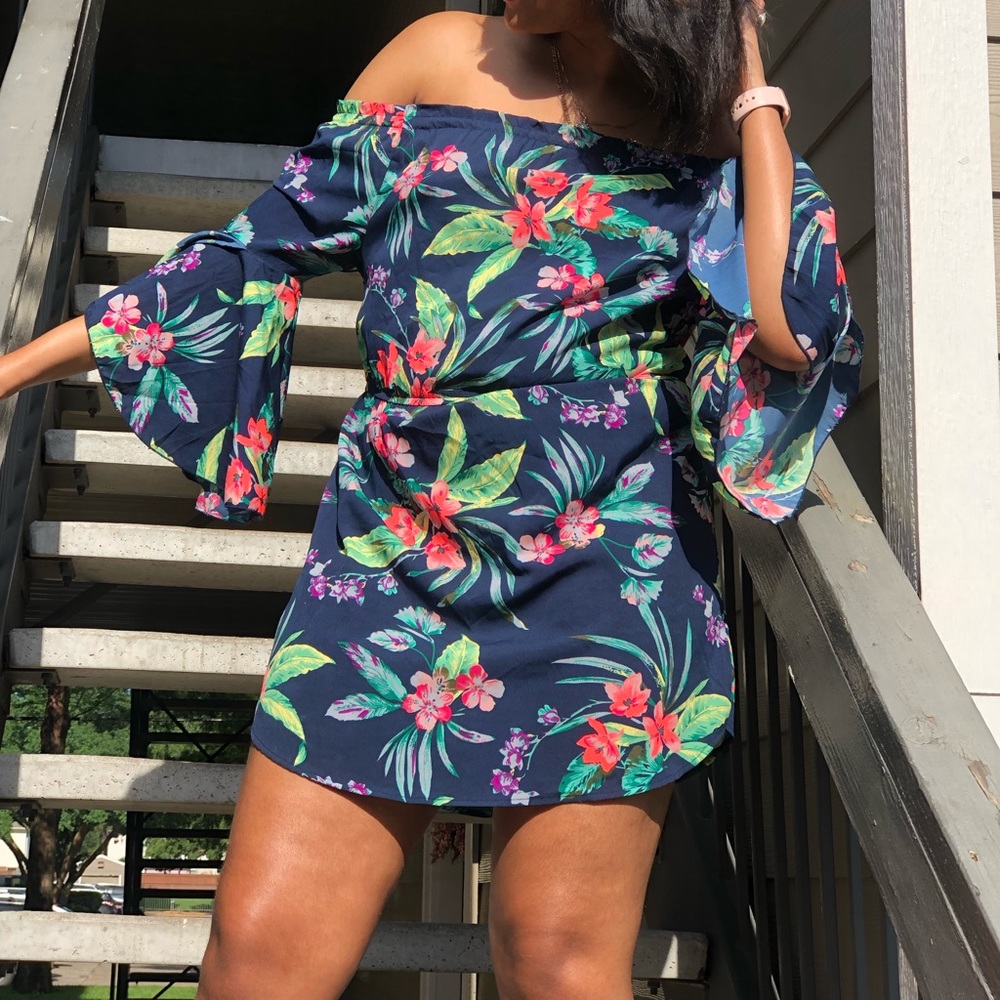 Floral fashion nova dress
